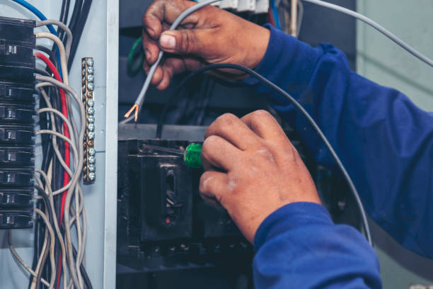 Best Licensed Electrician  in Cohoes, NY